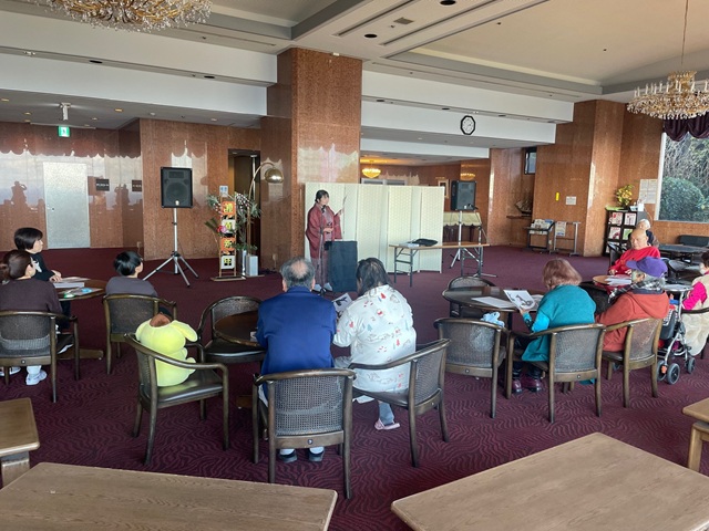 紙切り教室 紙切り教室